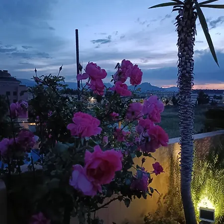 Atico Flores Y Mar דירה *